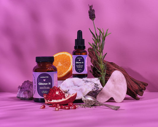 Glow It Radiance Bundle| 3 x Glow It supplements | 1 x Glow It Facial Oil | Free Facial Stone